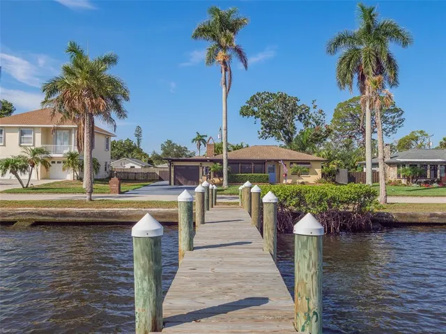 Expensive RIVER HAVEN Real Estate