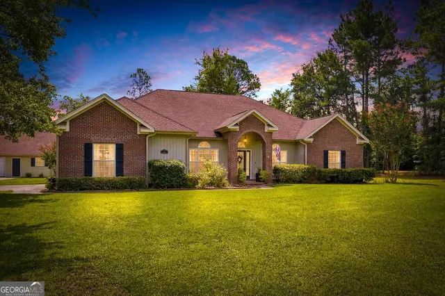 Popular Holly Haven Real Estate