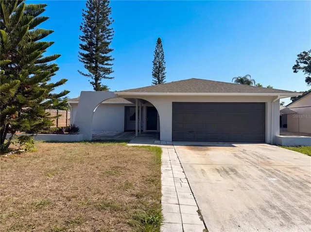 Popular KINGSTON GROVES Real Estate