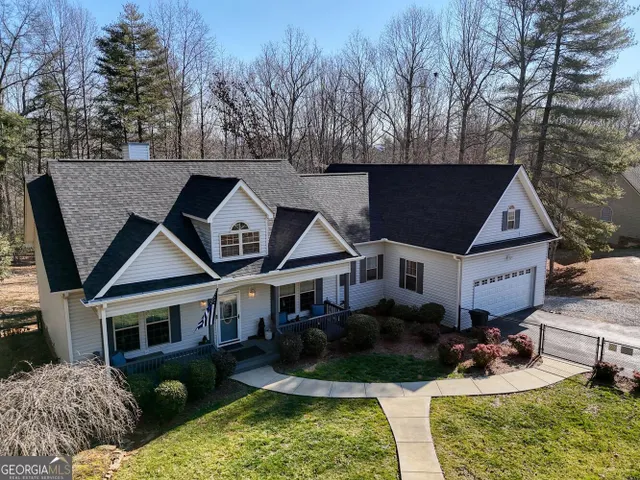 Popular Colwell Cove Real Estate