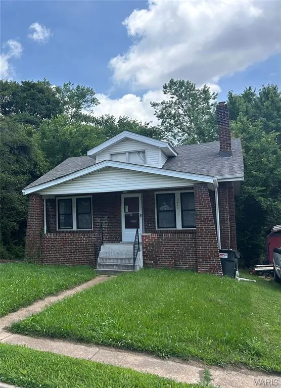 Cheap Uplands 7 Real Estate