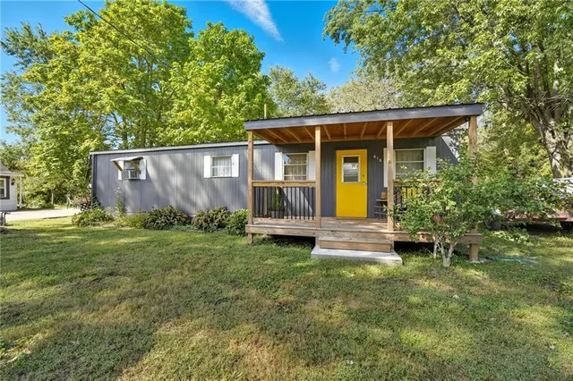 Popular Holt Real Estate