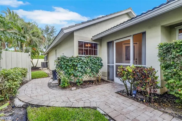 Cheap LONGSHORE LAKE Real Estate