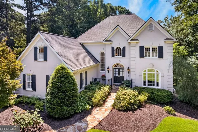 Expensive Saddlebrook Farms Real Estate