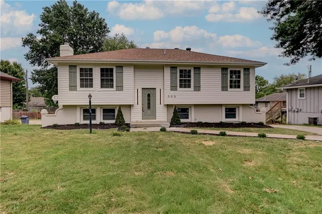 Popular Arlington Park Real Estate