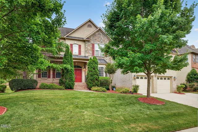 Popular Weston Oaks Real Estate