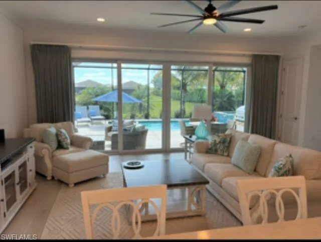 Popular JACARANDA PLACE Real Estate
