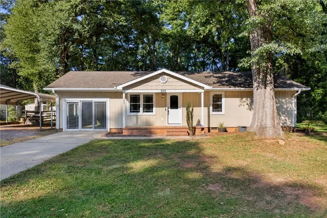 Popular Centerville Terrace Real Estate