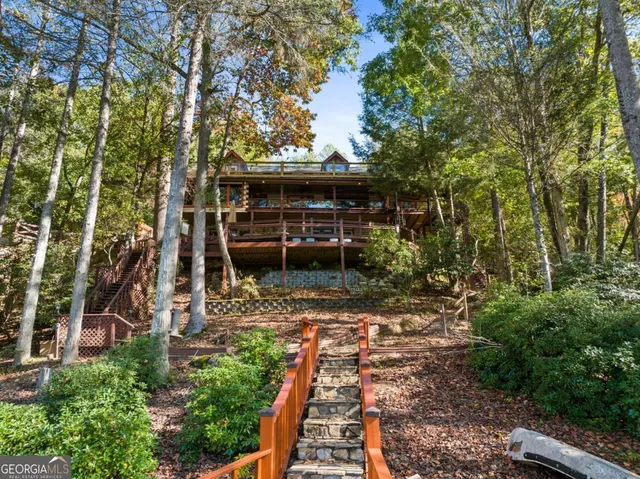 Expensive Briar Cove Real Estate