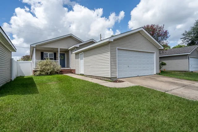 Cheap Sugarberry Place Ph 02 Real Estate