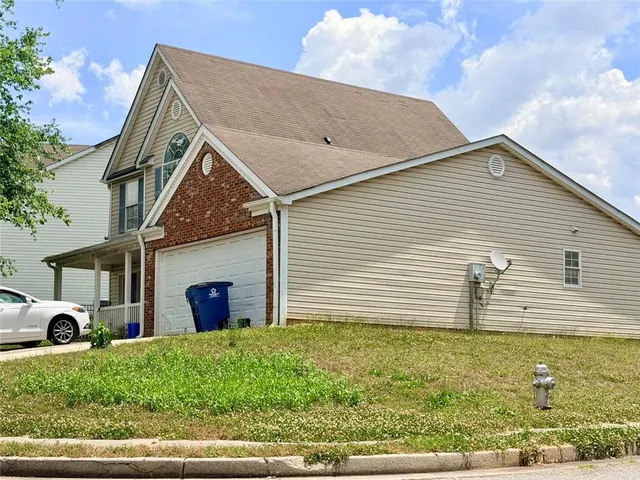 Popular WALKER ESTATES Real Estate