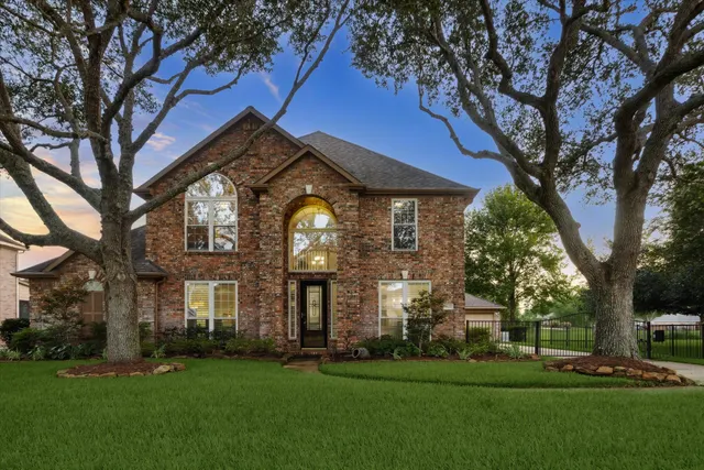 Popular Weston Lakes Sec 7 Real Estate