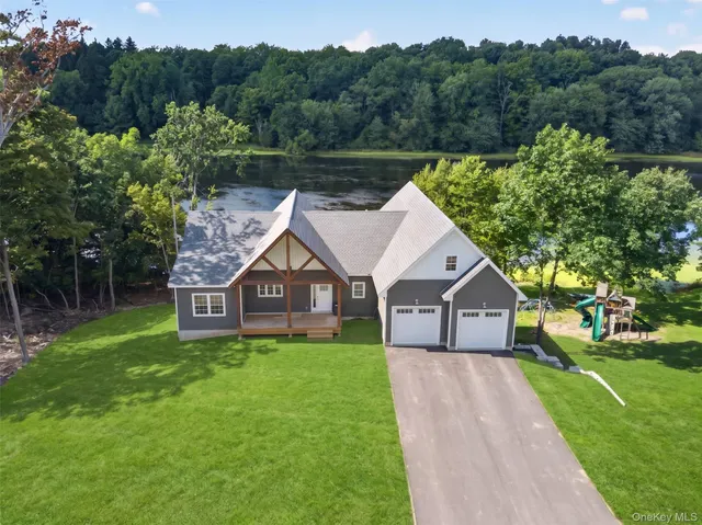 Popular Ridgebury Lake Estates Real Estate