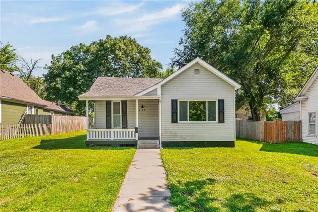 Popular Michael Arthur Real Estate