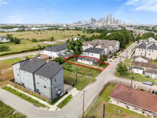 Popular Bryan Heights Real Estate