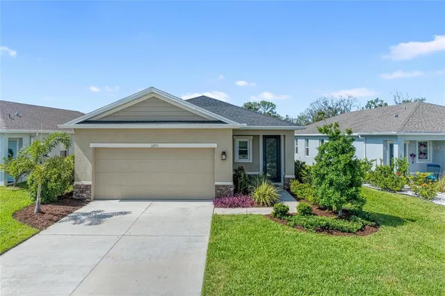 Popular SUMMERWOODS PH II Real Estate