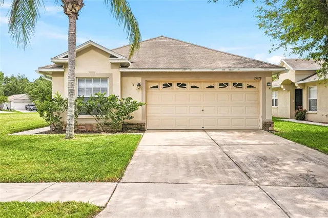 Popular GRAND OAKS PH 03 Real Estate