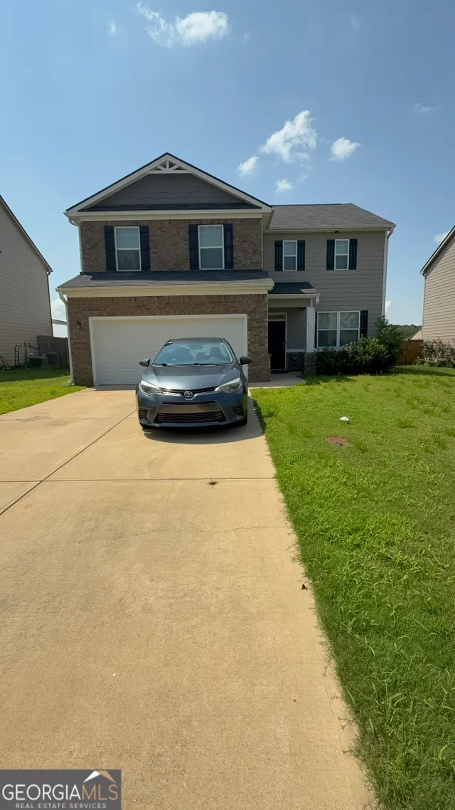 Popular The View at Yango Township Real Estate