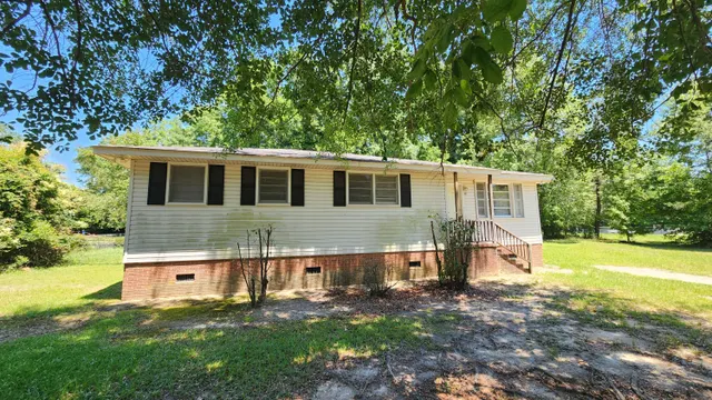 Cheap Rivelon Real Estate