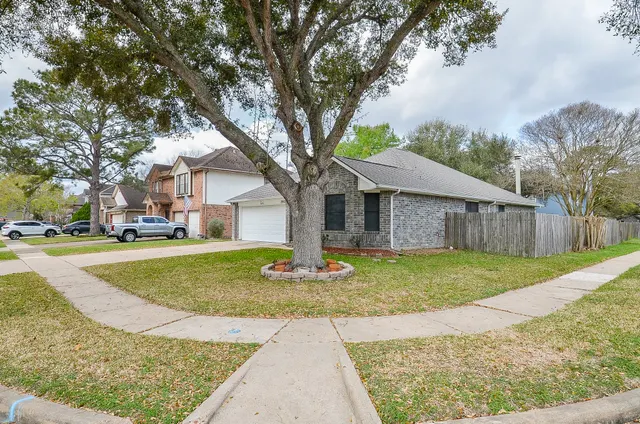 Cheap PHEASANT CREEK Real Estate