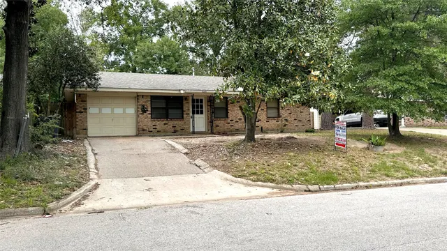Popular Sugar Hill Real Estate