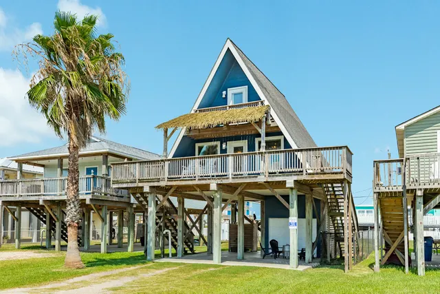 Popular Surfside Townstie Real Estate