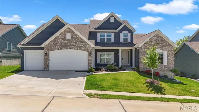 Expensive St. Charles Real Estate