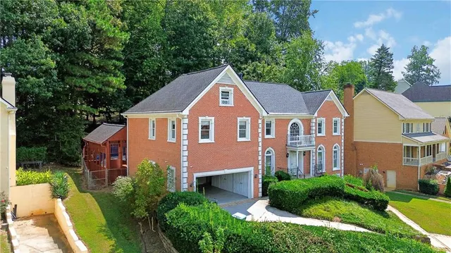 Popular Belgrave Square Real Estate