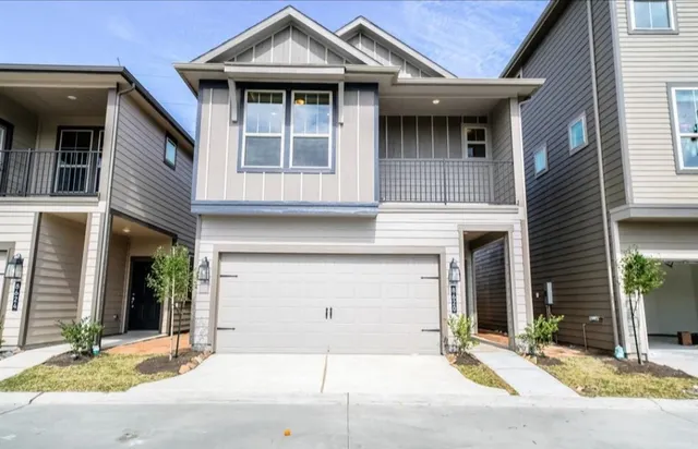 Popular Briarmont Sec 1 Real Estate