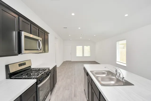 Popular The Presswoods Real Estate