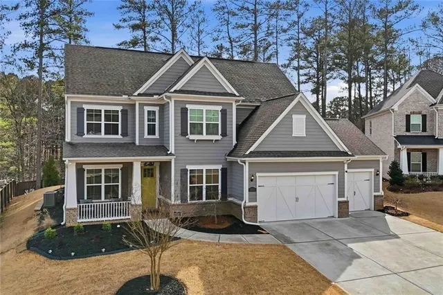Popular Summerhour Real Estate