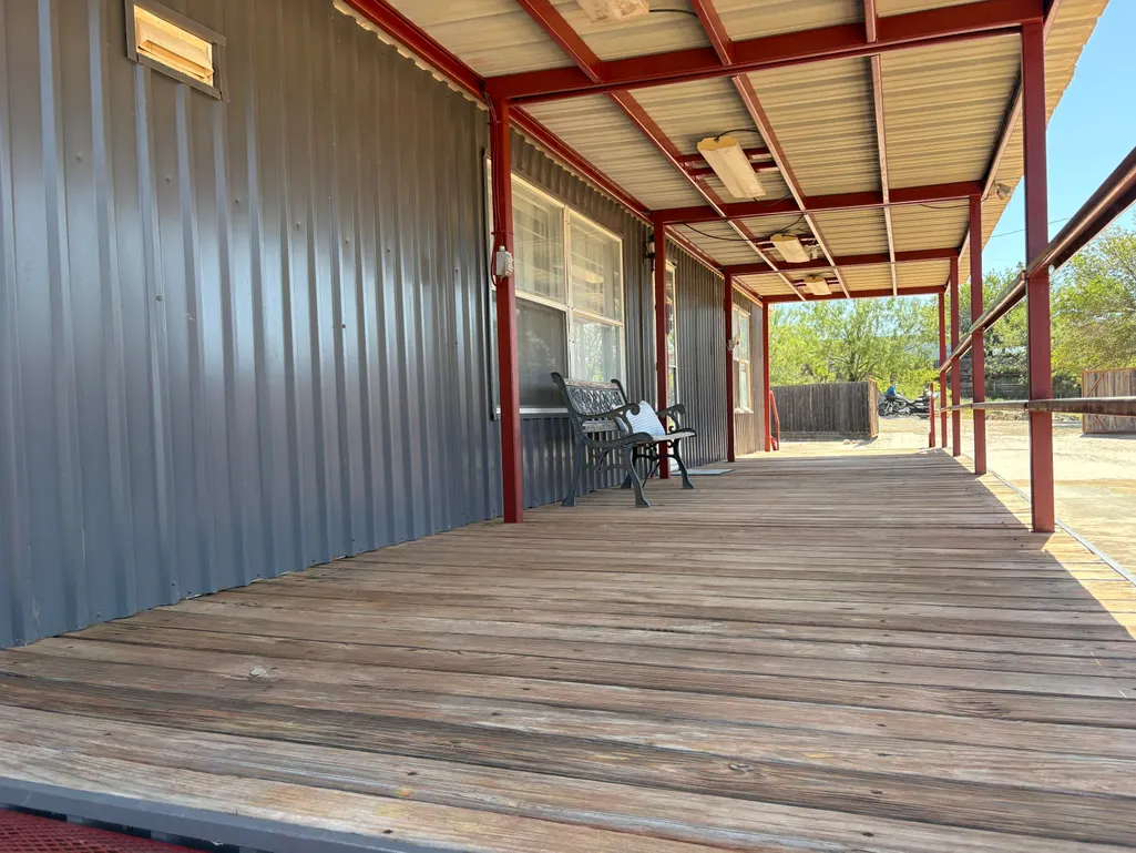 Listing Thumbnail Image 18