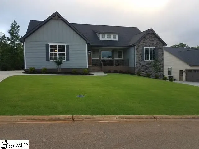 Popular Silver Meadows Real Estate