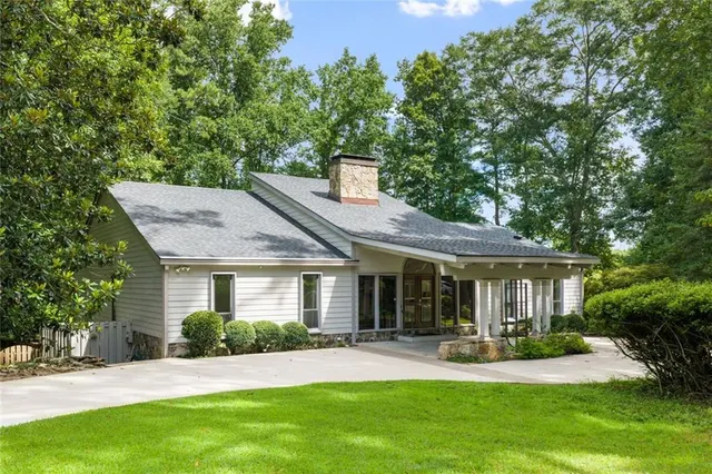 Popular HUNTCLIFF Real Estate
