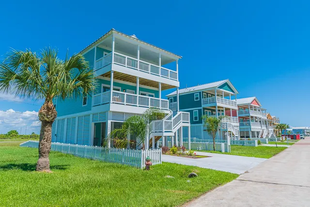 Cheap Beachside Village Real Estate