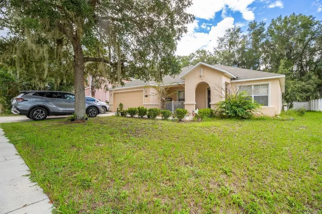 Popular BLUE LAKE WOODS Real Estate