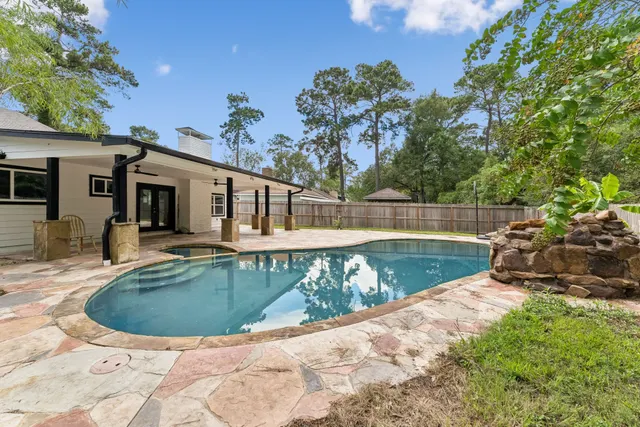 Popular Indian Shores Sec 08 Real Estate