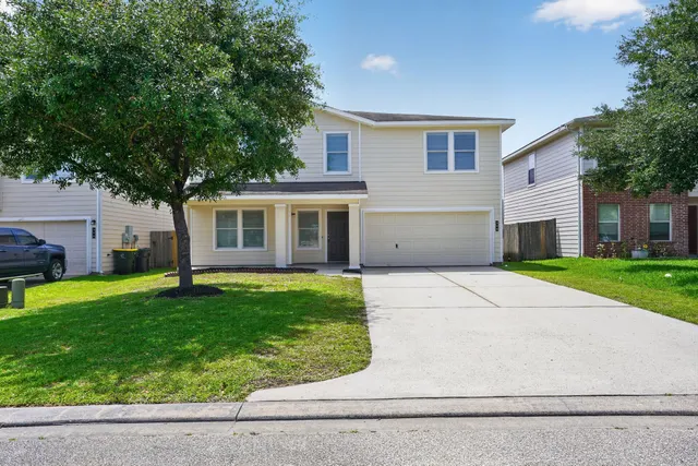 Popular Pinewood Forest Real Estate