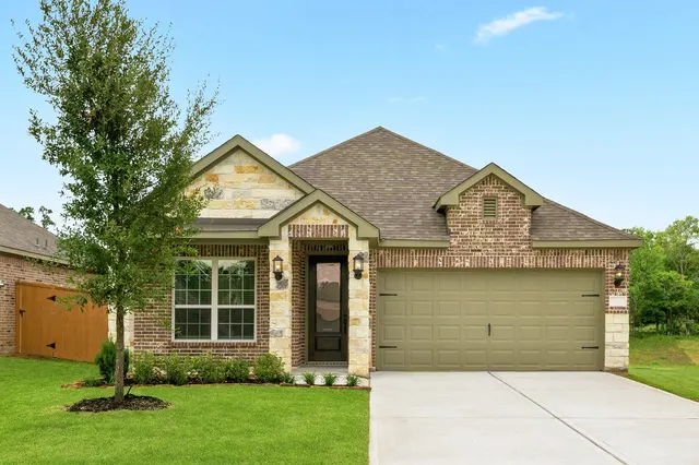 Popular Wedgewood Forest Real Estate