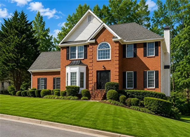 Popular Harbor Pointe at Waters Edge Real Estate