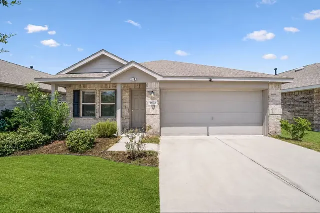Popular Sterling Point Sec 2 Real Estate