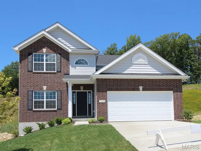 Popular Elm Crossing 6 Real Estate