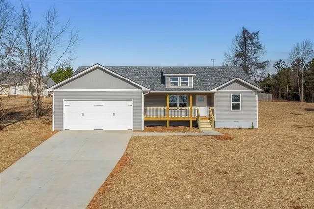 Popular Russell Woods Real Estate