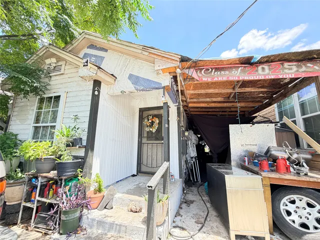 Popular Magnolia Park Ext Real Estate