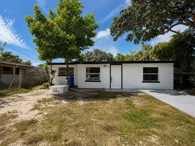 Popular GLENDALE HEIGHTS Real Estate