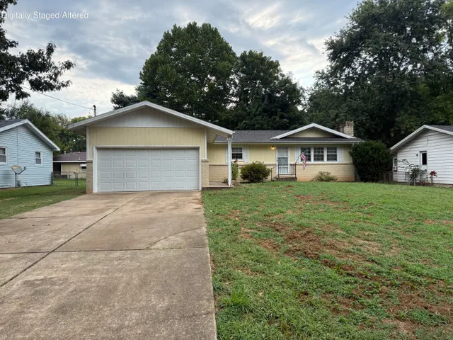 Popular Dogwood 1st Real Estate