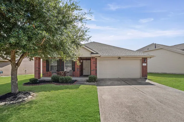 Popular Brunswick Sec 06 Real Estate