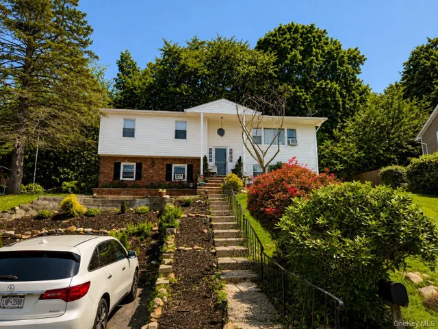 Cheap Valley Cottage Real Estate
