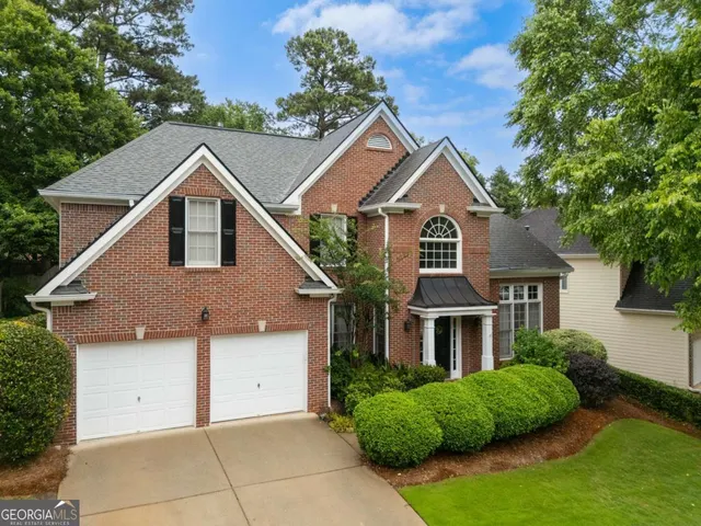 Expensive Enclave at Vinings Real Estate