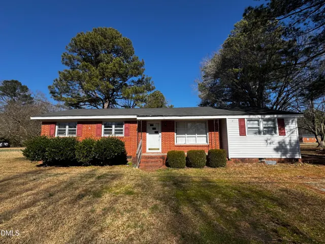 Popular West Smithfield Real Estate